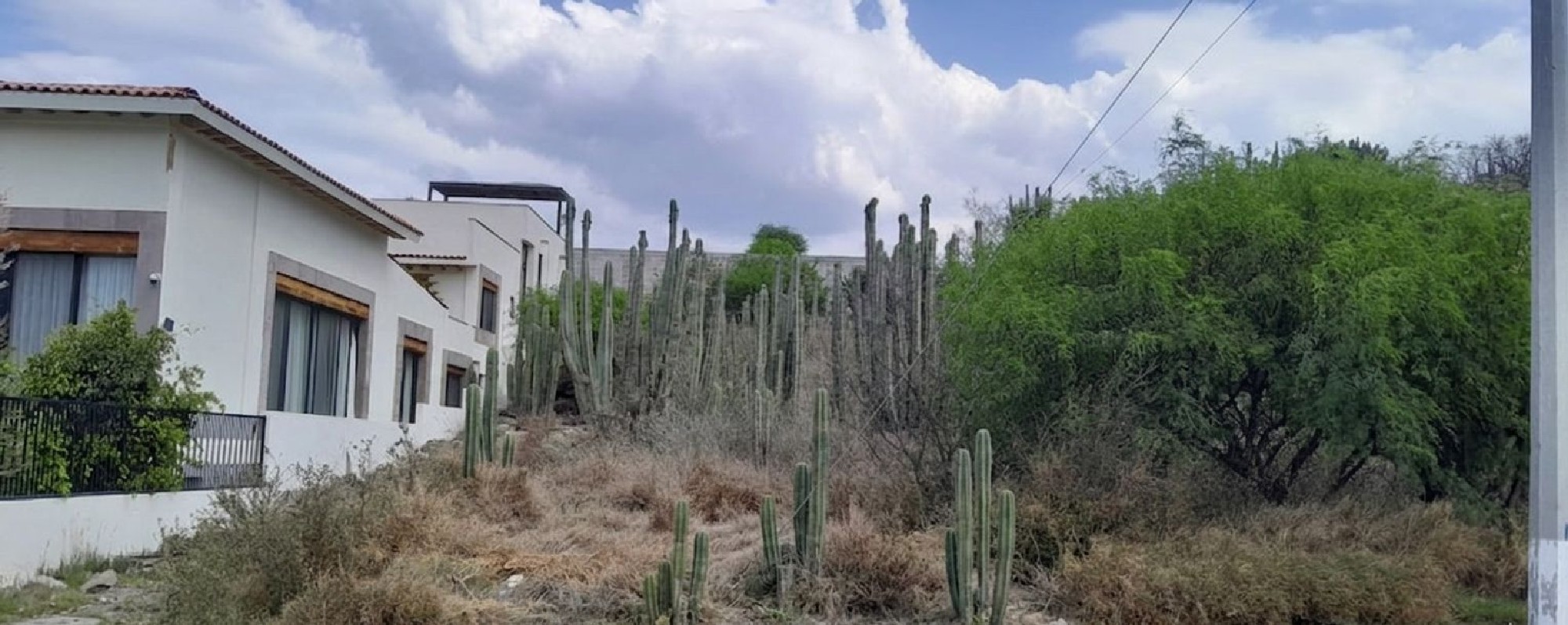 Terreno con Excelente Ubicación y Acceso Cercano